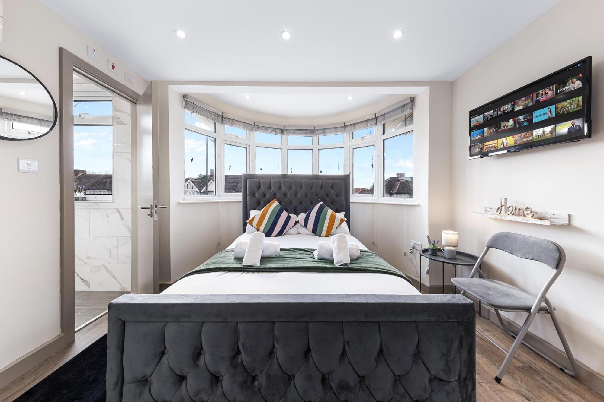 Serviced Ensuite Modern Studio - Sleeps 2 - Near Wembley Stadium - Good Transport Link To Central London - Harrow Ha3 Hatch End Luaran gambar