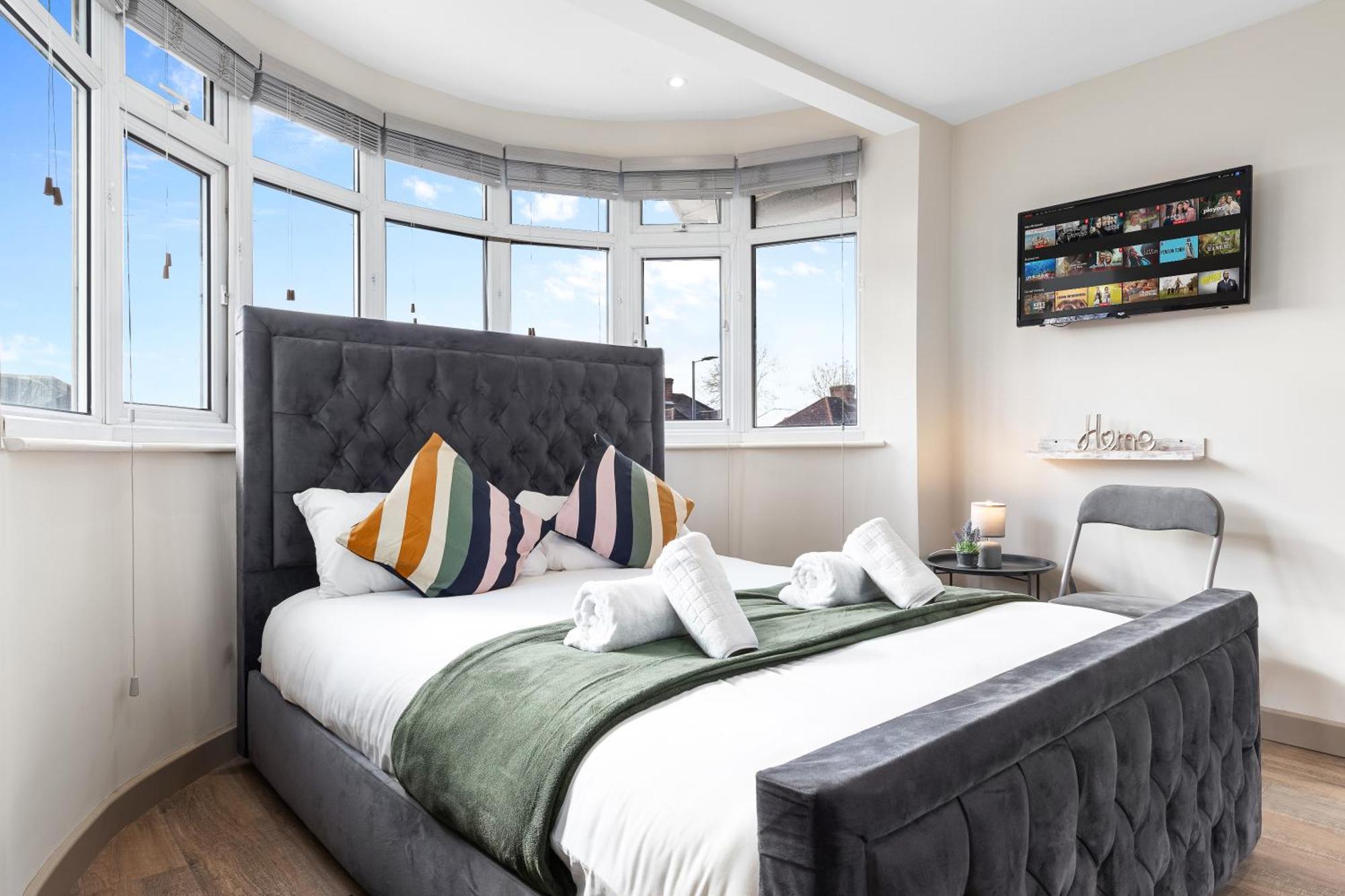 Serviced Ensuite Modern Studio - Sleeps 2 - Near Wembley Stadium - Good Transport Link To Central London - Harrow Ha3 Hatch End Luaran gambar