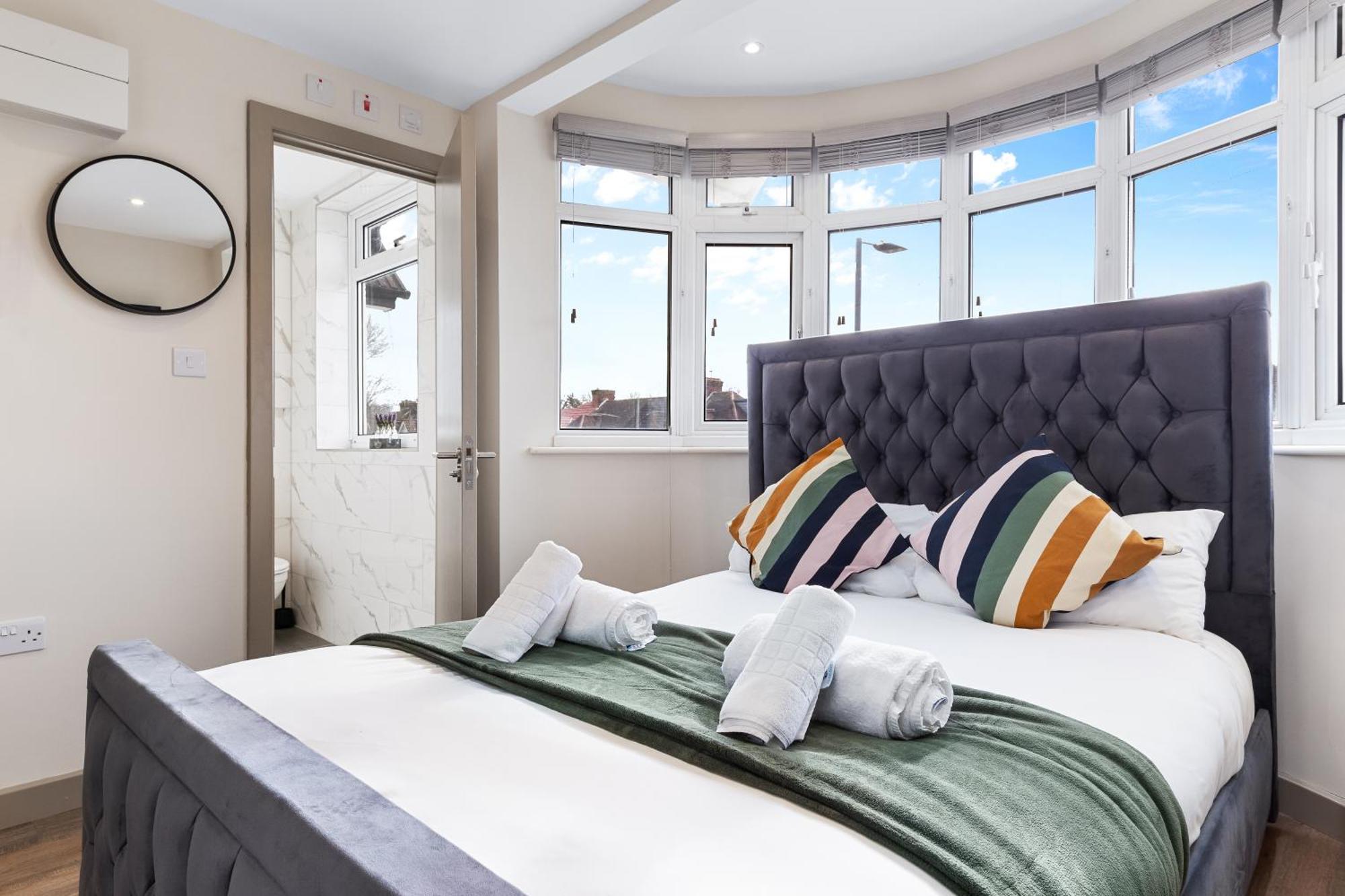 Serviced Ensuite Modern Studio - Sleeps 2 - Near Wembley Stadium - Good Transport Link To Central London - Harrow Ha3 Hatch End Luaran gambar
